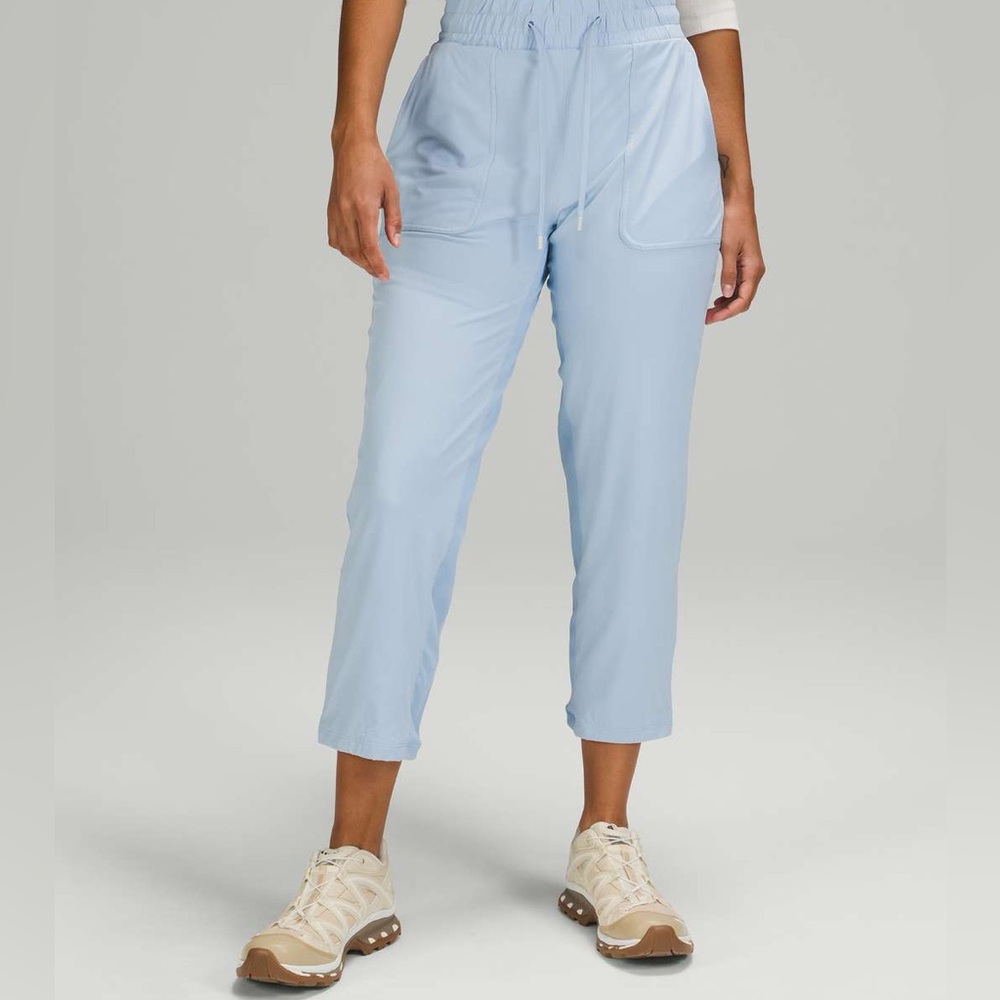 Lululemon Beyond the Studio crops